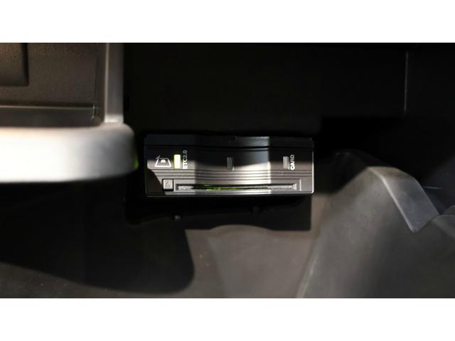 GLB GLB250 4マチック スポーツ レーダーセーフティP 20インチブラックAMGマルチスポークAW アダプティブハイビームアシストプラス アンビエントライト プライバシーガラス レインセンサー 360°カメラシステム 正規認定中古車(21枚目)