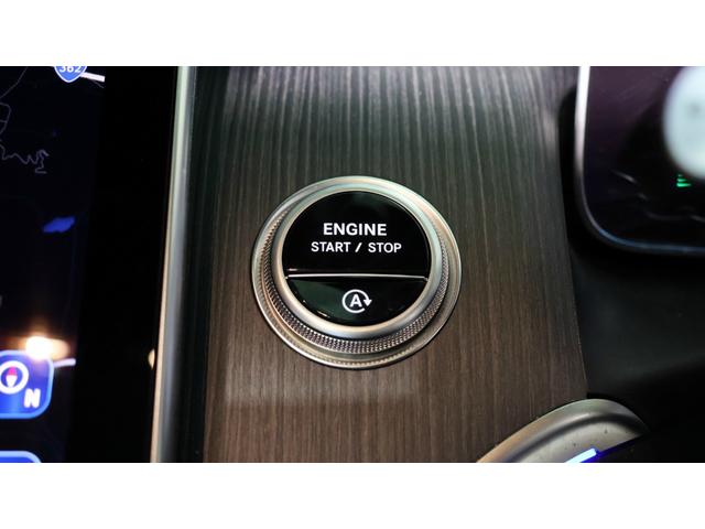 ＧＬＣ ＧＬＣ２２０ｄ　４マチック　ＡＭＧラインパッケージ　レーダーセーフティＰ　パノラミックＳ／Ｒ　後席シートヒーター　ＭＢＵＸ　ＡＲナビゲーション　アダプティブハイビームアシストプラス　アンビエントライトプレミアム　プライバシーガラス　正規認定中古車（20枚目）