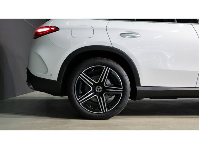 ＧＬＣ ＧＬＣ２２０ｄ　４マチック　ＡＭＧラインパッケージ　レーダーセーフティＰ　パノラミックＳ／Ｒ　後席シートヒーター　ＭＢＵＸ　ＡＲナビゲーション　アダプティブハイビームアシストプラス　アンビエントライトプレミアム　プライバシーガラス　正規認定中古車（44枚目）