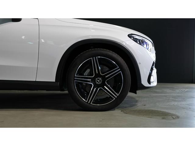 ＧＬＣ ＧＬＣ２２０ｄ　４マチック　ＡＭＧラインパッケージ　レーダーセーフティＰ　パノラミックＳ／Ｒ　後席シートヒーター　ＭＢＵＸ　ＡＲナビゲーション　アダプティブハイビームアシストプラス　アンビエントライトプレミアム　プライバシーガラス　正規認定中古車（45枚目）