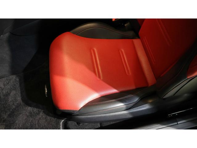 ＣＬＥ ＣＬＥ５３　４マチック＋　クーペ　ＡＭＧダイナミックＰ　レザーエクスクルーシブＰ　ＡＭＧカーボンファイバーインテリアトリム　パノラミックＳＲ　３６０°カメラ　ヘッドアップディスプレイ　Ｂｕｒｍｅｓｔｅｒ３Ｄサウンド　エアバランスＰ（9枚目）