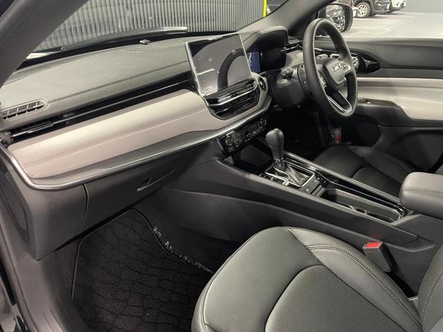 ジープ・コンパス リミテッド 新車保証継承 整備付 4WD LEDヘッドライト LEDフロントフォグランプ 純正ナビ ETC アダプティブクルーズコントロール ブラインドスポットモニター アップルカープレイ アンドロイドオート(21枚目)