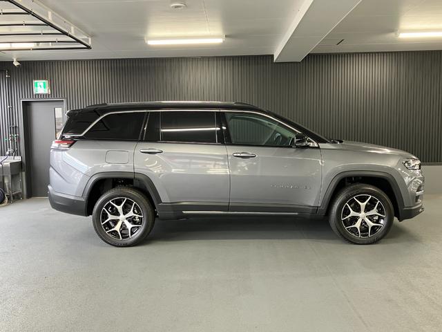 ジープ・コマンダー リミテッド 新車保証継承 整備付 4WD LEDヘッドライト LEDフロントフォグランプ 純正ナビ ETC アダプティブクルーズコントロール ブラインドスポットモニター アップルカープレイ アンドロイドオート(7枚目)