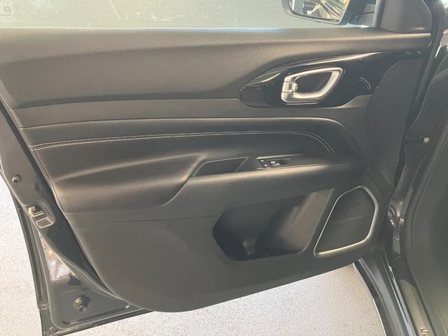 �h�A�̌��݂����S���̍������ؖ��������܂��B