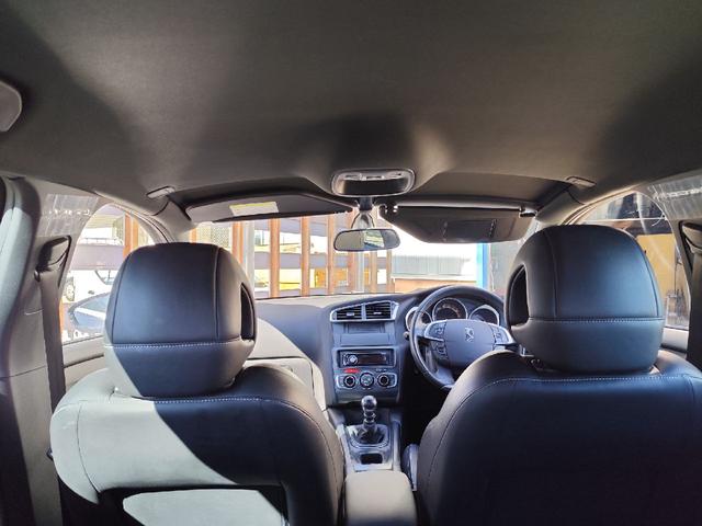 ＤＳ４ スポーツシック　ターボ　６速マニュアル　ＥＴＣ　純正１８インチアルミホイール　クルコン（39枚目）