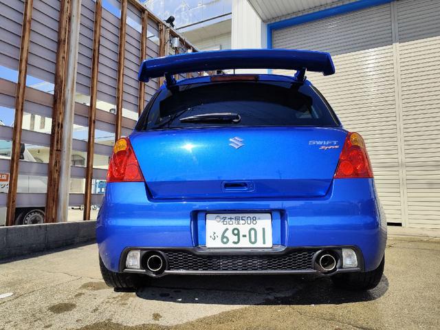 スイフト スポーツ　モンスターＣＰＵ　モンスターリアスポイラー　ＢＬＩＴＺ車高調　ＥＴＣ　ディスプレイオーディオ社外シフトノブ　ＡＭＥ　ＴＲＡＣＥＲ１６インチアルミホイール　ＰＯＴＥＮＺＡ　ＲＥ００４　１９５／５０－１６（18枚目）