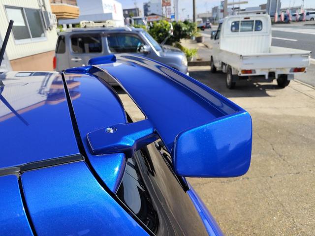 スイフト スポーツ　モンスターＣＰＵ　モンスターリアスポイラー　ＢＬＩＴＺ車高調　ＥＴＣ　ディスプレイオーディオ社外シフトノブ　ＡＭＥ　ＴＲＡＣＥＲ１６インチアルミホイール　ＰＯＴＥＮＺＡ　ＲＥ００４　１９５／５０－１６（23枚目）