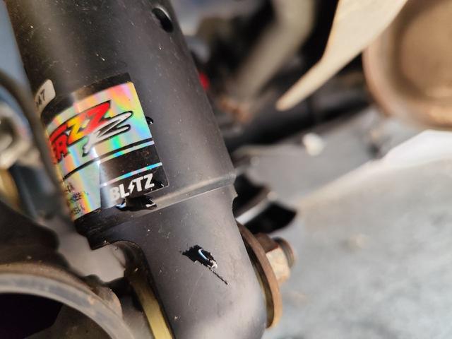 スイフト スポーツ　モンスターＣＰＵ　モンスターリアスポイラー　ＢＬＩＴＺ車高調　ＥＴＣ　ディスプレイオーディオ社外シフトノブ　ＡＭＥ　ＴＲＡＣＥＲ１６インチアルミホイール　ＰＯＴＥＮＺＡ　ＲＥ００４　１９５／５０－１６（28枚目）