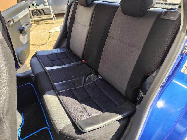 スイフト スポーツ　モンスターＣＰＵ　モンスターリアスポイラー　ＢＬＩＴＺ車高調　ＥＴＣ　ディスプレイオーディオ社外シフトノブ　ＡＭＥ　ＴＲＡＣＥＲ１６インチアルミホイール　ＰＯＴＥＮＺＡ　ＲＥ００４　１９５／５０－１６（56枚目）