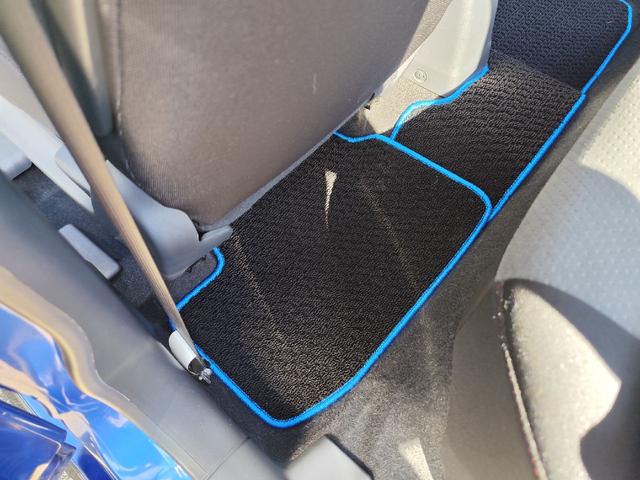 スイフト スポーツ　モンスターＣＰＵ　モンスターリアスポイラー　ＢＬＩＴＺ車高調　ＥＴＣ　ディスプレイオーディオ社外シフトノブ　ＡＭＥ　ＴＲＡＣＥＲ１６インチアルミホイール　ＰＯＴＥＮＺＡ　ＲＥ００４　１９５／５０－１６（57枚目）