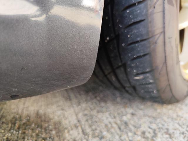 スイフト スポーツ　モンスターＣＰＵ　モンスターリアスポイラー　ＢＬＩＴＺ車高調　ＥＴＣ　ディスプレイオーディオ社外シフトノブ　ＡＭＥ　ＴＲＡＣＥＲ１６インチアルミホイール　ＰＯＴＥＮＺＡ　ＲＥ００４　１９５／５０－１６（61枚目）