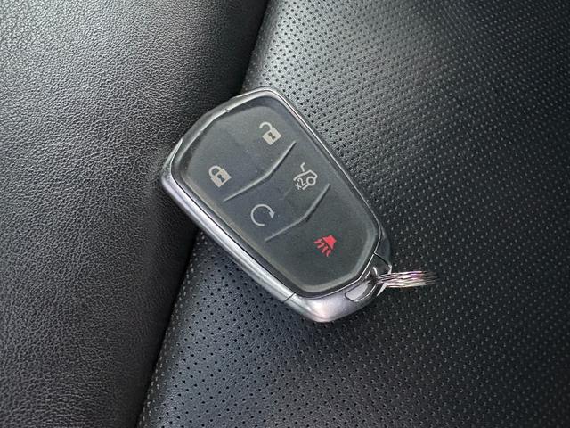 キャデラックCTS エレガンス 車検R9年8月まで/タイヤ・ブレーキパッド前後新品/社外18インチアルミ/ローダウン(車高調)/BOSEサウンドシステム/シートヒーター/シートベンチレーション/ステアリングヒーター/ガラスサンルーフ(24枚目)