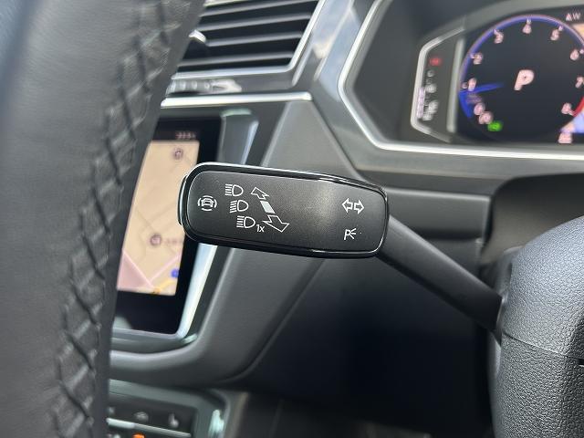 ティグアン ＴＳＩ　４モーション　Ｒライン　電動テールゲート　ナビゲーションシステム　アラウンドビューカメラ　ＡＣＣ　レーンチェンジアシストシステム　プリクラッシュブレーキシステム　マトリックスＬＥＤヘッドライト（29枚目）