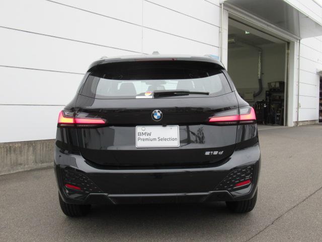 弊社試乗車としてのみ使用しておりましたので喫煙歴も無く保守管理が行き届いております。