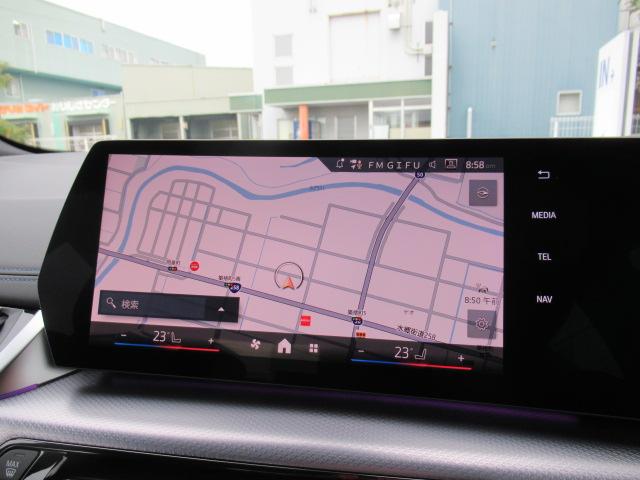 タッチパネルナビとなります。スマホのように使用できます。