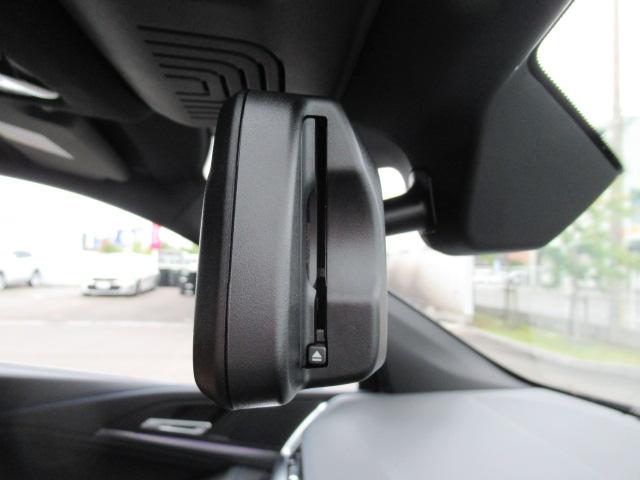 ルームミラー一体のＥＴＣ装備です。