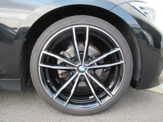 ３シリーズ ３２０ｄ　ｘＤｒｉｖｅＭスポーツハイラインパッケージ　コンフォートパッケージ／ハイラインパッケージ／１９ＡＷ　／ブラックレザーシート／ＬＥＤヘッドライト／全方位カメラ／１オーナー（11枚目）