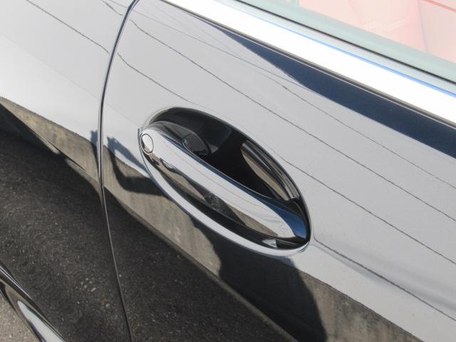 ８シリーズ ８４０ｉ　グランクーペ　エクスクルーシブ　Ｍスポーツ　赤／黒レザーシート／パノラマサンルーフ／２０インチホイール／レーザーライト／Ｆベンチレーションシート／ソフトクローズドア（12枚目）