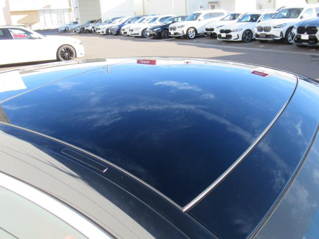 ８シリーズ ８４０ｉ　グランクーペ　エクスクルーシブ　Ｍスポーツ　赤／黒レザーシート／パノラマサンルーフ／２０インチホイール／レーザーライト／Ｆベンチレーションシート／ソフトクローズドア（14枚目）