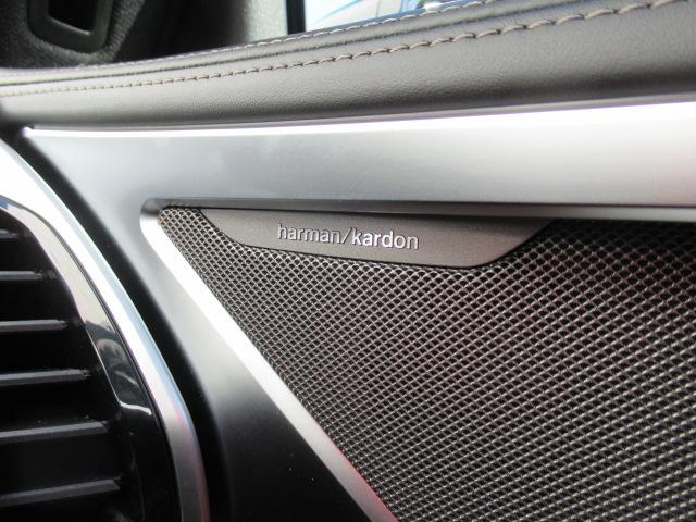 ８シリーズ ８４０ｉ　グランクーペ　エクスクルーシブ　Ｍスポーツ　赤／黒レザーシート／パノラマサンルーフ／２０インチホイール／レーザーライト／Ｆベンチレーションシート／ソフトクローズドア（38枚目）