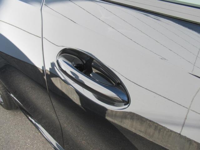 コンフォートアクセス機能で握れば開いて、触れればロックができます！