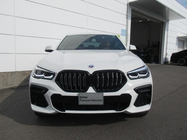 Ｘ６ ｘＤｒｉｖｅ　３５ｄ　Ｍスポーツ　コンフォートパッケージ／ガラスサンルーフ／２２インチホイール／プラスパッケージ／コニャックレザーシート（6枚目）