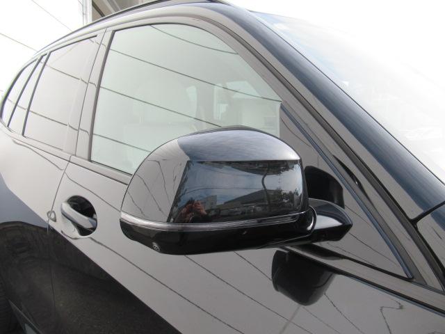 Ｘ５ ｘＤｒｉｖｅ　４０ｄ　Ｍスポーツ　フルレザーメリノシート／白レザー／パノラマガラスサンルーフ／２２インチホイール／Ｍスポーツブレーキ／クラフテッドガラスフィニッシュ（13枚目）