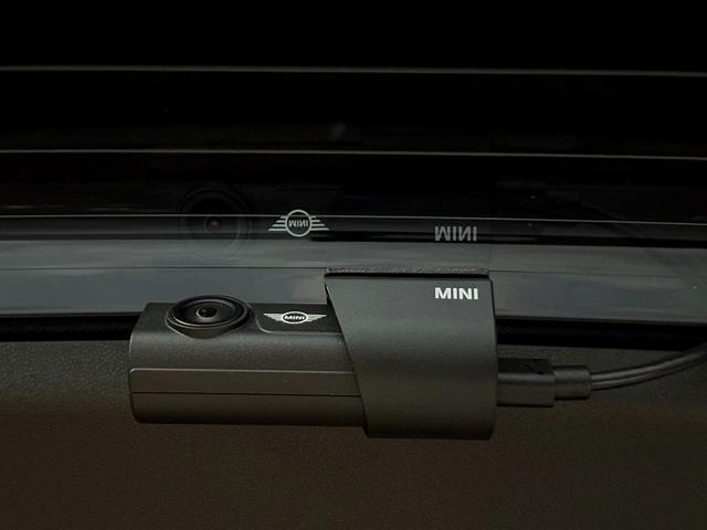 ＭＩＮＩ カントリーマンＳオール４　クラシック・トリム　１８ＡＷ　クラシックトリム　ＡＷＤ　アダプティブＬＥＤ　Ｍパッケージ　ハーマンカードンスピーカー　電動シート　ワンオーナー　禁煙　ＭＩＮＩ　ＮＥＸＴ認定中古車（51枚目）