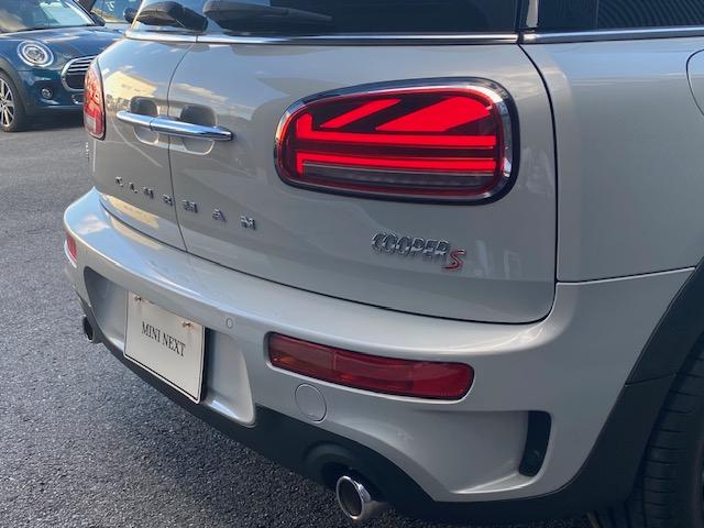 MINI クーパーS クラブマン 17AW ホワイトシルバー スポーツシート クーパーS クラブマン 地デジ付 LEDヘッドライト UKテールランプ Bカメラ+PDC ACC 純正ナビ ワンオーナー 禁煙 認定中古車(10枚目)