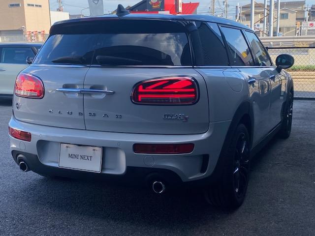 MINI クーパーS クラブマン 17AW ホワイトシルバー スポーツシート クーパーS クラブマン 地デジ付 LEDヘッドライト UKテールランプ Bカメラ+PDC ACC 純正ナビ ワンオーナー 禁煙 認定中古車(11枚目)