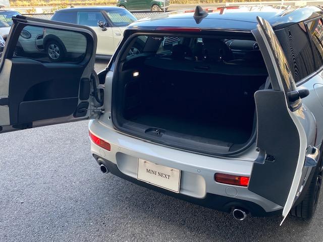 MINI クーパーS クラブマン 17AW ホワイトシルバー スポーツシート クーパーS クラブマン 地デジ付 LEDヘッドライト UKテールランプ Bカメラ+PDC ACC 純正ナビ ワンオーナー 禁煙 認定中古車(12枚目)