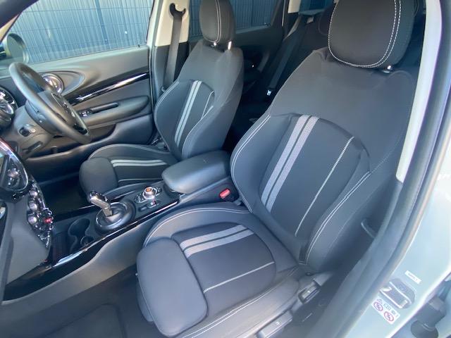 MINI クーパーS クラブマン 17AW ホワイトシルバー スポーツシート クーパーS クラブマン 地デジ付 LEDヘッドライト UKテールランプ Bカメラ+PDC ACC 純正ナビ ワンオーナー 禁煙 認定中古車(17枚目)