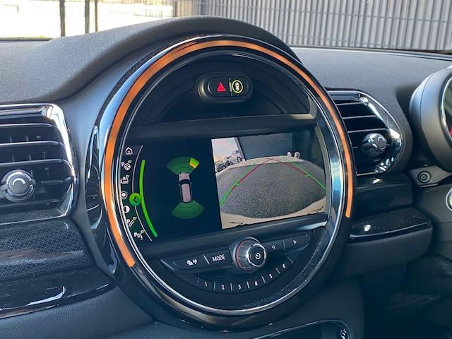 MINI クーパーS クラブマン 17AW ホワイトシルバー スポーツシート クーパーS クラブマン 地デジ付 LEDヘッドライト UKテールランプ Bカメラ+PDC ACC 純正ナビ ワンオーナー 禁煙 認定中古車(22枚目)