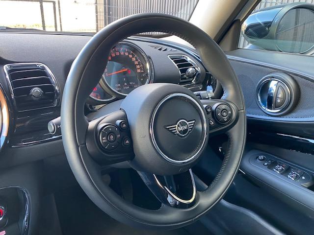 MINI クーパーS クラブマン 17AW ホワイトシルバー スポーツシート クーパーS クラブマン 地デジ付 LEDヘッドライト UKテールランプ Bカメラ+PDC ACC 純正ナビ ワンオーナー 禁煙 認定中古車(25枚目)