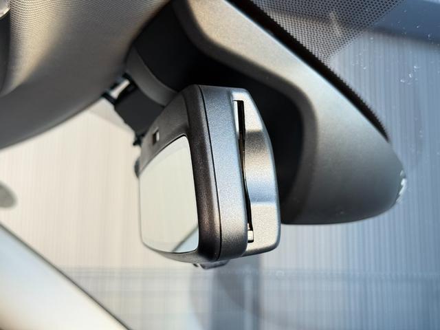 �d�s�b�Q�D�O�����^���[���~���[�ł��B