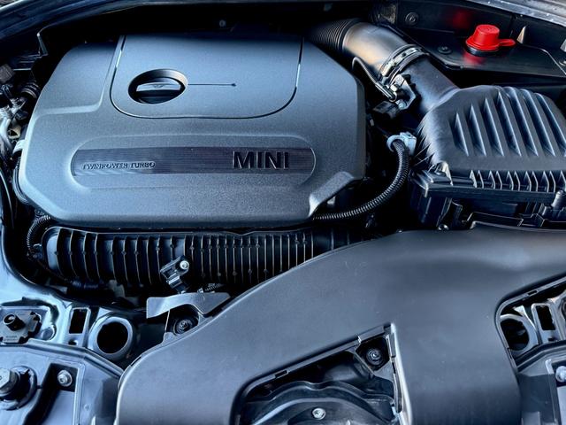 �L���C�ȃG���W�����[���ł��B