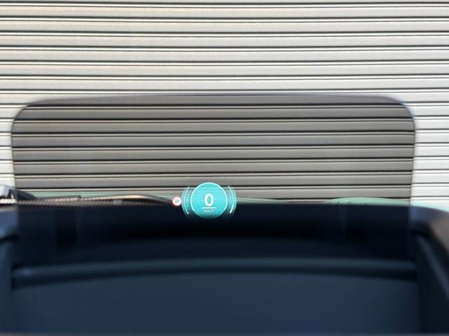 MINI クーパーC クラシック・トリム 16AW クラシックトリム 純正ナビ バックカメラ シートヒーター パーキングアシスト コンフォートアクセス デモカー使用 禁煙(35枚目)