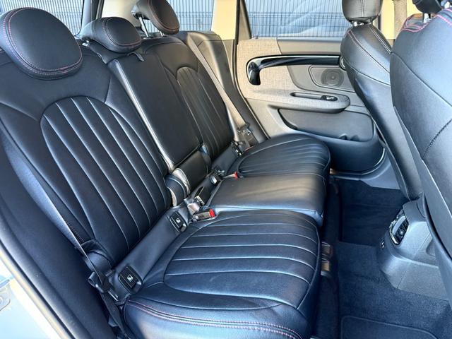 ＭＩＮＩ クーパーＤ　クロスオーバー　クラシック・トリム　１８ＡＷ　ホワイトシルバー　純ナビ　電動リアゲート　ＡＣＣ　Ｂカメラ＋前後ＰＤＣ　スポーツシート　ＬＥＤ　ディーゼル　スポーツシート　禁煙　ワンオーナー　認定中古車　２年保証（31枚目）