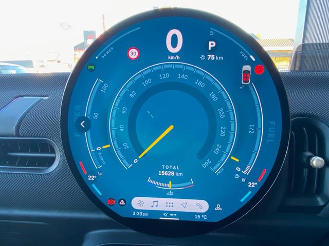 ＭＩＮＩ クーパーＣ　クラシック・トリム　１７ＡＷ　クラシックトリム　ＬＥＤヘッドライトオートハイビーム　バックカメラ＋ＰＤＣ　アシストブレーキ　ブラインドスポットモニター　ハンドルヒーター　シートヒーター　ＡＣＣ　ワンオーナー禁煙　２年保証（26枚目）