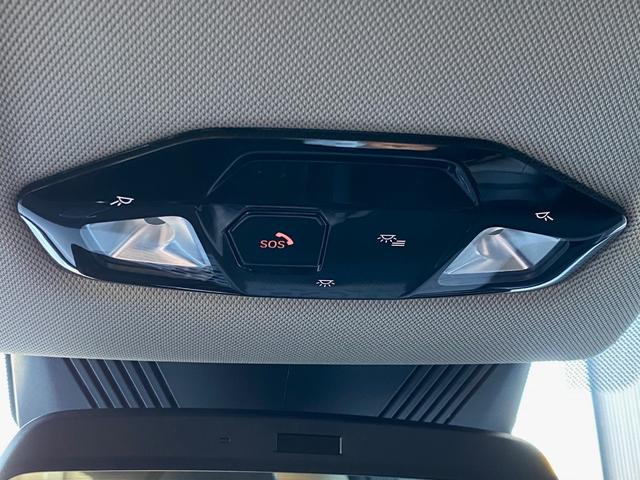 ＭＩＮＩ クーパーＣ　クラシック・トリム　１７ＡＷ　クラシックトリム　ＬＥＤヘッドライトオートハイビーム　バックカメラ＋ＰＤＣ　アシストブレーキ　ブラインドスポットモニター　ハンドルヒーター　シートヒーター　ＡＣＣ　ワンオーナー禁煙　２年保証（28枚目）