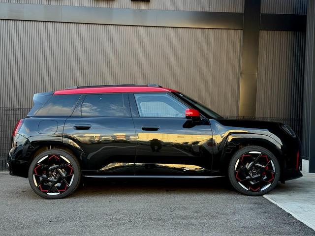 ＭＩＮＩ ＪＣＷ　エースマンＥ　ジョンクーパーワークス・トリム　１９ＡＷ　ＪＣＷエアロ　ＪＣＷトリム　純正ナビＡＲ　ＡＣＣ　バックカメラ　３Ｄカメラ　パノラマガラスルーム※無可動　電動シート　ハーマンカードン（21枚目）