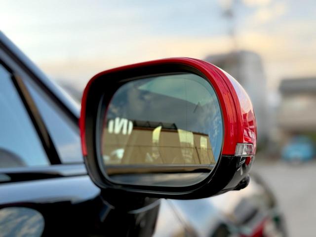 ＭＩＮＩ ＪＣＷ　エースマンＥ　ジョンクーパーワークス・トリム　１９ＡＷ　ＪＣＷエアロ　ＪＣＷトリム　純正ナビＡＲ　ＡＣＣ　バックカメラ　３Ｄカメラ　パノラマガラスルーム※無可動　電動シート　ハーマンカードン（24枚目）