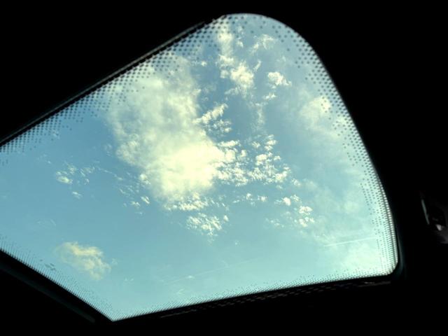 ＭＩＮＩ ＪＣＷ　エースマンＥ　ジョンクーパーワークス・トリム　１９ＡＷ　ＪＣＷエアロ　ＪＣＷトリム　純正ナビＡＲ　ＡＣＣ　バックカメラ　３Ｄカメラ　パノラマガラスルーム※無可動　電動シート　ハーマンカードン（51枚目）