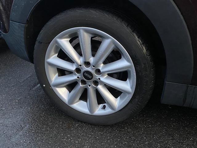 ＭＩＮＩ クーパーＤ　クラブマン　１７ＡＷ　クリーンディーゼル　アシストブレーキ　ＡＣＣ　８ＡＴ　バックカメラ＋リアＰＤＣ　純正ナビ　シートヒーター　Ｐバーガンディー　シルバールーフ　ワンオーナー　禁煙　ＭＩＮＩ　ＮＥＸＴ認定中古車（17枚目）