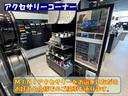 純正アクセサリーで自分好みのMINIに仕上げてみませんか。