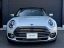 ＭＩＮＩ クーパーＤ　クラブマン　クラシック・トリム　１７ＡＷ　ホワイトシルバー　純ナビ　クルーズコントロール　Ｂカメラ＋前後ＰＤＣ　ＬＥＤヘッドライト　シートヒーター　スポーツシート　ディーゼル　ワンオーナー　禁煙　認定中古車　２年保証（8枚目）