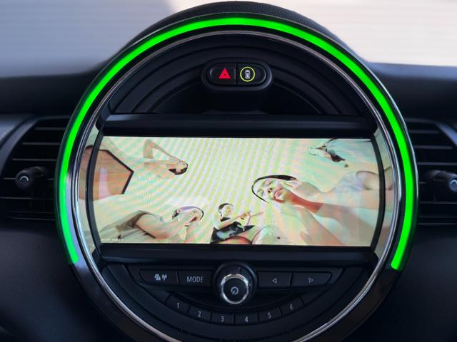 ＭＩＮＩ クーパー　ワンオーナー・ＨＤＤナビ・バックカメラ・ＥＴＣ車載器・コンフォートアクセス・ＬＥＤヘッドライト・１５ＡＷ・禁煙車・認定中古車（31枚目）