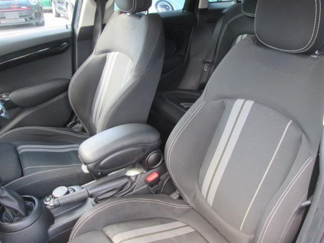 ＭＩＮＩ クーパーＳＤ　ワンオーナー　ＨＤＤナビ　アクティブクルーズコントロール　バックカメラ　ＥＴＣ２．０　ＬＥＤヘッドライト　前後ドライブレコーダー　認定中古車（17枚目）