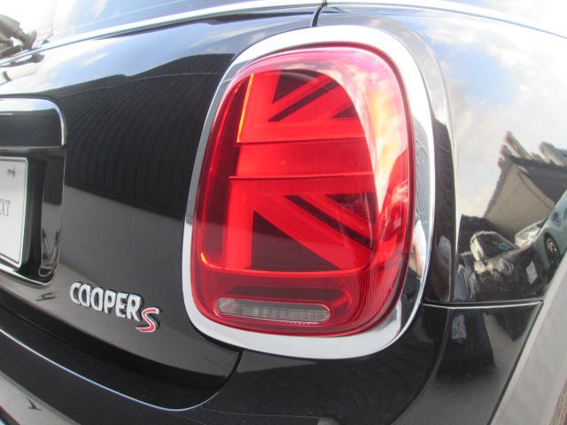 MINI クーパーS ワンオーナー HDDナビ アクティブクルーズコントロール リヤビューカメラ 前後ドライブレコーダー 純正ブラックアルミホイール ETC2.0 認定中古車(20枚目)