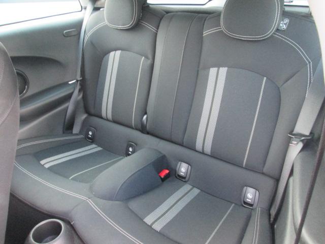 MINI クーパーS ワンオーナー HDDナビ アクティブクルーズコントロール リヤビューカメラ 前後ドライブレコーダー 純正ブラックアルミホイール ETC2.0 認定中古車(26枚目)